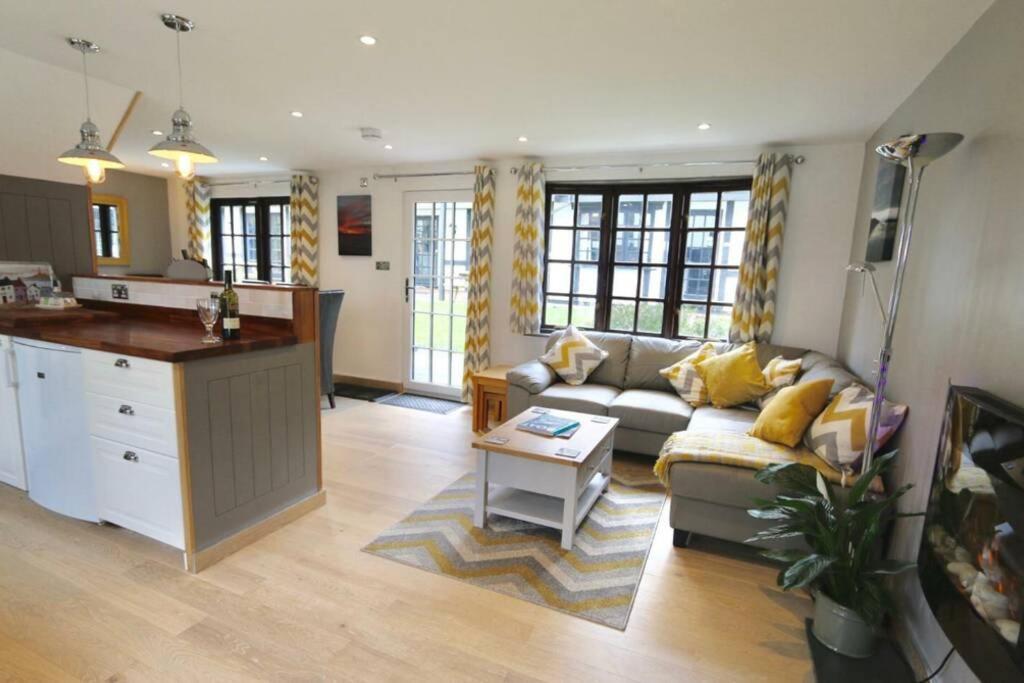 20 Tudor Court  Four Star AA accommodation Hayle Exterior foto